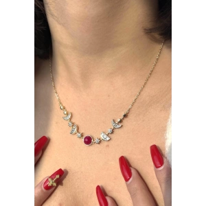 Altın Renk Taş Detaylı Kolye