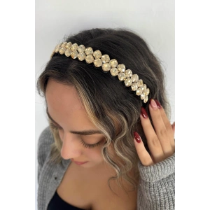 Altın Renk Taş Detaylı Taç