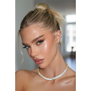 Altın Renk Taşlı Su Yolu Kolye