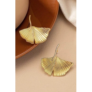 Altın Renk Yaprak Figürlü Çelik Küpe (Çift)