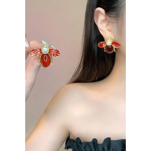 Altın Ve Kırmızı Renk Arı Figürlü Küpe (Çift)