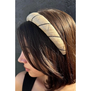 Bej Renk Taş Detaylı Taç