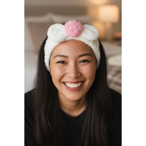 Beyaz Renk Çilek Figürlü Peluş Saç Bandı