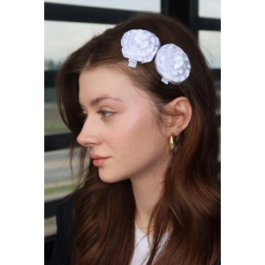 Beyaz Renk İkili Gül Figürlü Çocuk Yan Toka