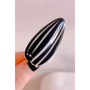 Çekirdek Figürlü Yan Toka