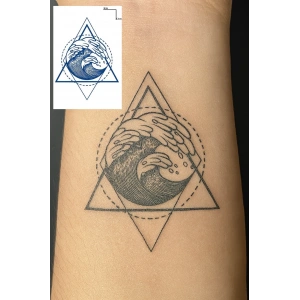 Dalga Figürlü 12 Saat Sonra Kararan Geçici Dövme Tattoo