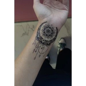 Geçici Düş Kapanı Figürlü Dövme Tattoo