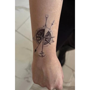 Geçici Pusula Figürlü Mini Dövme Tattoo