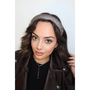 Gri Renk Kristal Taş Detaylı Taç