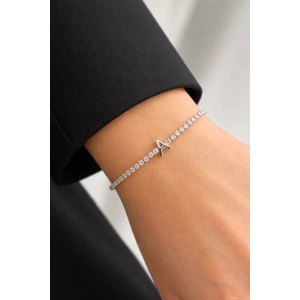 Gümüş Renk A Harfli Taş Detaylı Çelik Bileklik