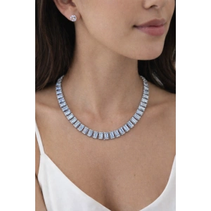 Gümüş Renk Baget Taş Detaylı Abiye Set