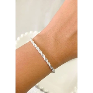 Gümüş Renk Burgu Detaylı Çelik Bileklik