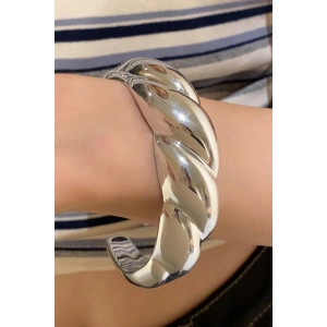 Gümüş Renk Burgu Detaylı Plaka Kelepçe Bileklik