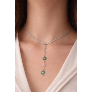 Gümüş Renk Çiçek Figürlü Çelik Kolye