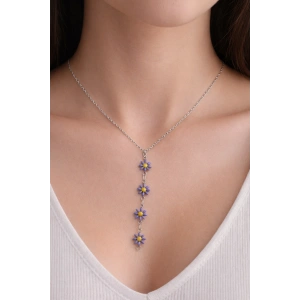 Gümüş Renk Çiçek Figürlü Çelik Kolye