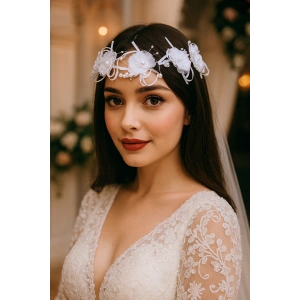 Gümüş Renk Çiçek Figürlü İnci Detaylı Saç Aksesuarı/ Alınlık