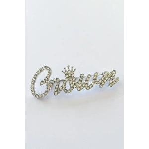 Gümüş Renk Crown Yazılı Taşlı Broş