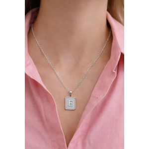 Gümüş Renk E Harf Çelik Kolye
