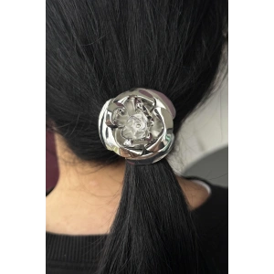 Gümüş Renk Gül Figürlü Metal Lastik Toka