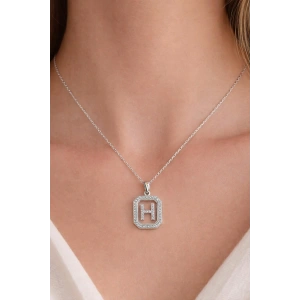 Gümüş Renk H Harf Taş Detaylı Çelik Kolye
