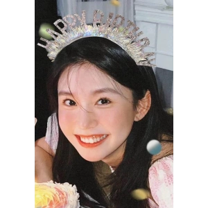 Gümüş Renk Happy Birthday Yazılı Taç