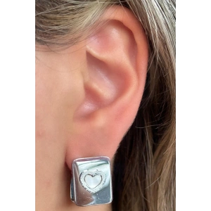 Gümüş Renk Kalp Detaylı Çelik Küpe (Çift)