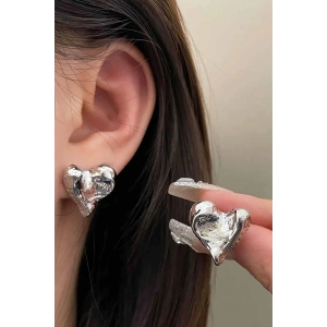 Gümüş Renk Kalp Figürlü Çelik Küpe (Çift)