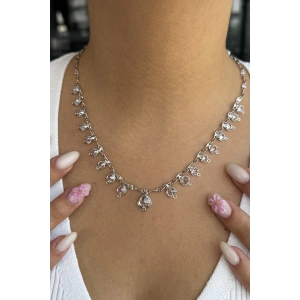 Gümüş Renk Kalp Figürlü Taş Detaylı Kolye