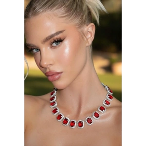 Gümüş Renk Kırmızı Taş Detaylı Tasarım Abiye Kolye