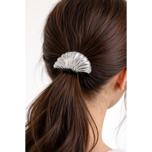 Gümüş Renk Midye Figürlü Metal Lastik Toka