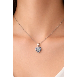 Gümüş Renk Mini Kalp Figürlü Mavi Taş Detaylı Çelik Kolye