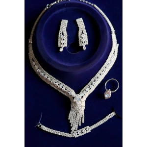 Gümüş Renk Taş Detaylı 4lü Abiye Set