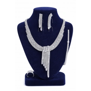 Gümüş Renk Taş Detaylı 4lü Abiye Set