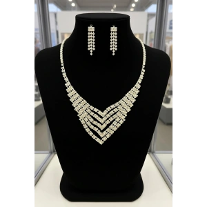 Gümüş Renk Taş Detaylı Abiye Set