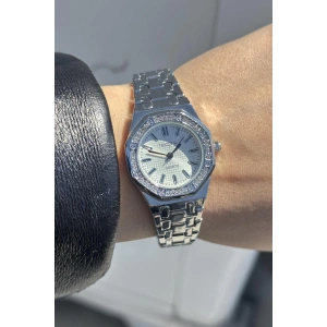 Gümüş Renk Taş Detaylı Çelik Kordonlu Kadın Saat