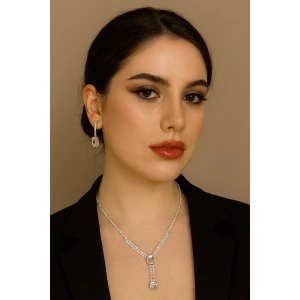 Gümüş Renk Taş Detaylı Kolye Ve Küpe Düğün Kına Nişan Gelin Set