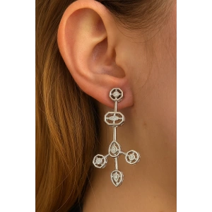 Gümüş Renk Taş Detaylı Küpe (Çift)