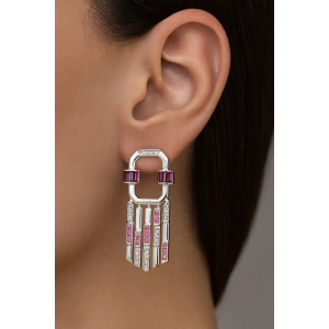 Gümüş Renk Taş Detaylı Küpe (Çift)