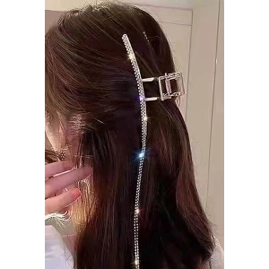 Gümüş Renk Taş Detaylı Sallantılı Metal Mandal Toka