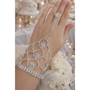 Gümüş Renk Taş Detaylı Tasarım Şahmeran