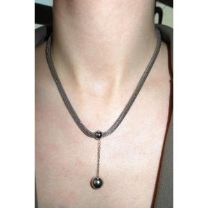 Gümüş Renk Top Detaylı Çelik Kolye