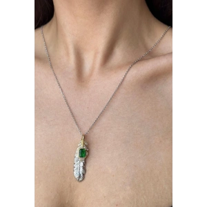 Gümüş Renk Yaprak Figürlü Taş Detaylı Kolye