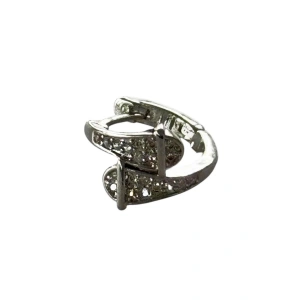 Gümüş Renk Yılan Figürlü Taş Detaylı Cerrahi Çelik Halka Tragus/Kıkırdak Küpe/Piercing (Tek)