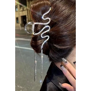 Gümüş Renk Yılan Figürlü Taş Detaylı Sallantılı Metal Mandal Toka