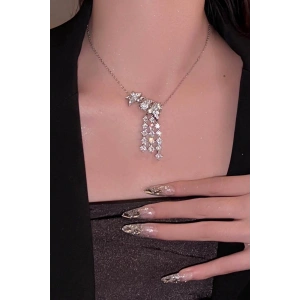 Gümüş Renk Yıldız Figürlü Taş Detaylı 14K Altın Kaplama TX Kolye