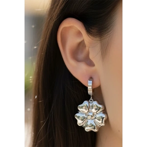 Gümüş Renk Yonca Figürlü Çelik Küpe (Çift)