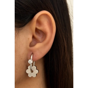 Gümüş Renk Yonca Figürlü Taş Detaylı Çelik Küpe (Çift)