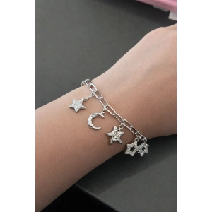 Gümüş Renk Zincir Detaylı Karışık Charmlı Çelik Bileklik