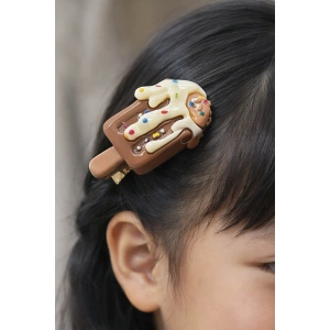 Kahve Renk Dondurma Figürlü Yan Toka