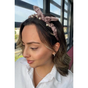 Kahve Renk Kurdele Figürlü İnci Detaylı Taç